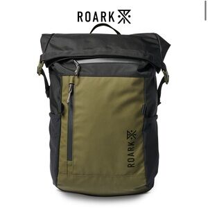 Roark Passenger bag